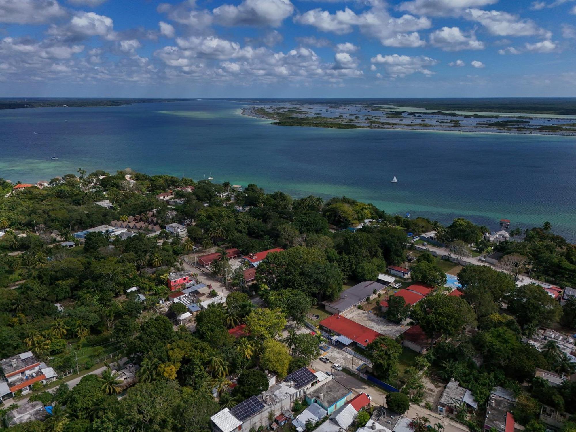 Sendero Hotel Apartaments Bacalar - Free Bikes Exterior photo